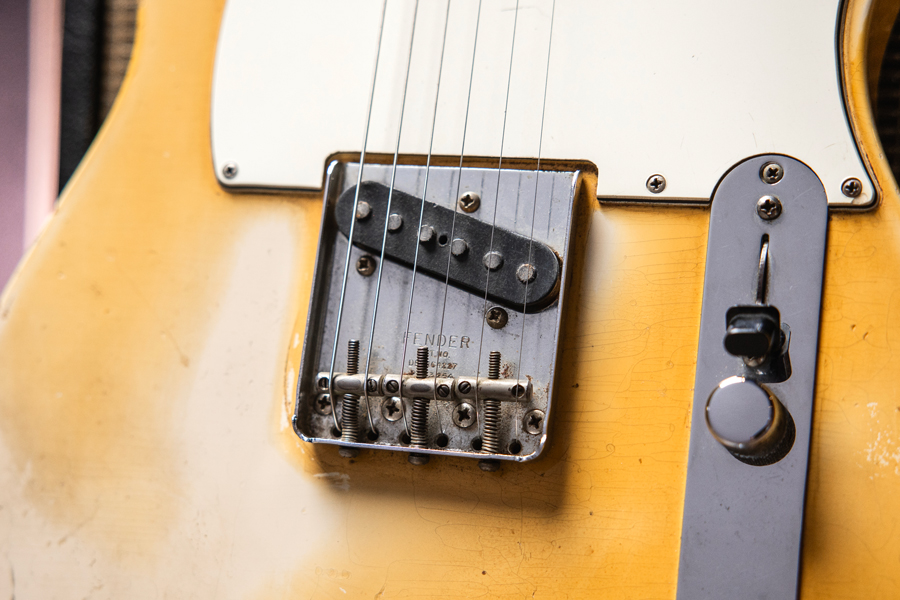 Used Fender Vintage 1966 Fender TELECASTER Olympic White